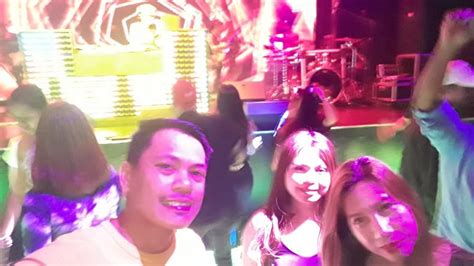 boracay comedy clubs